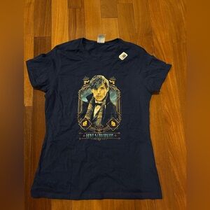 Port and Company Navy Blue Graphic Newt Scamander Fantastic Beast Tee size M
